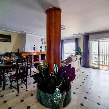 Flh Faro Family Flat With Balcony Appartement Buitenkant foto