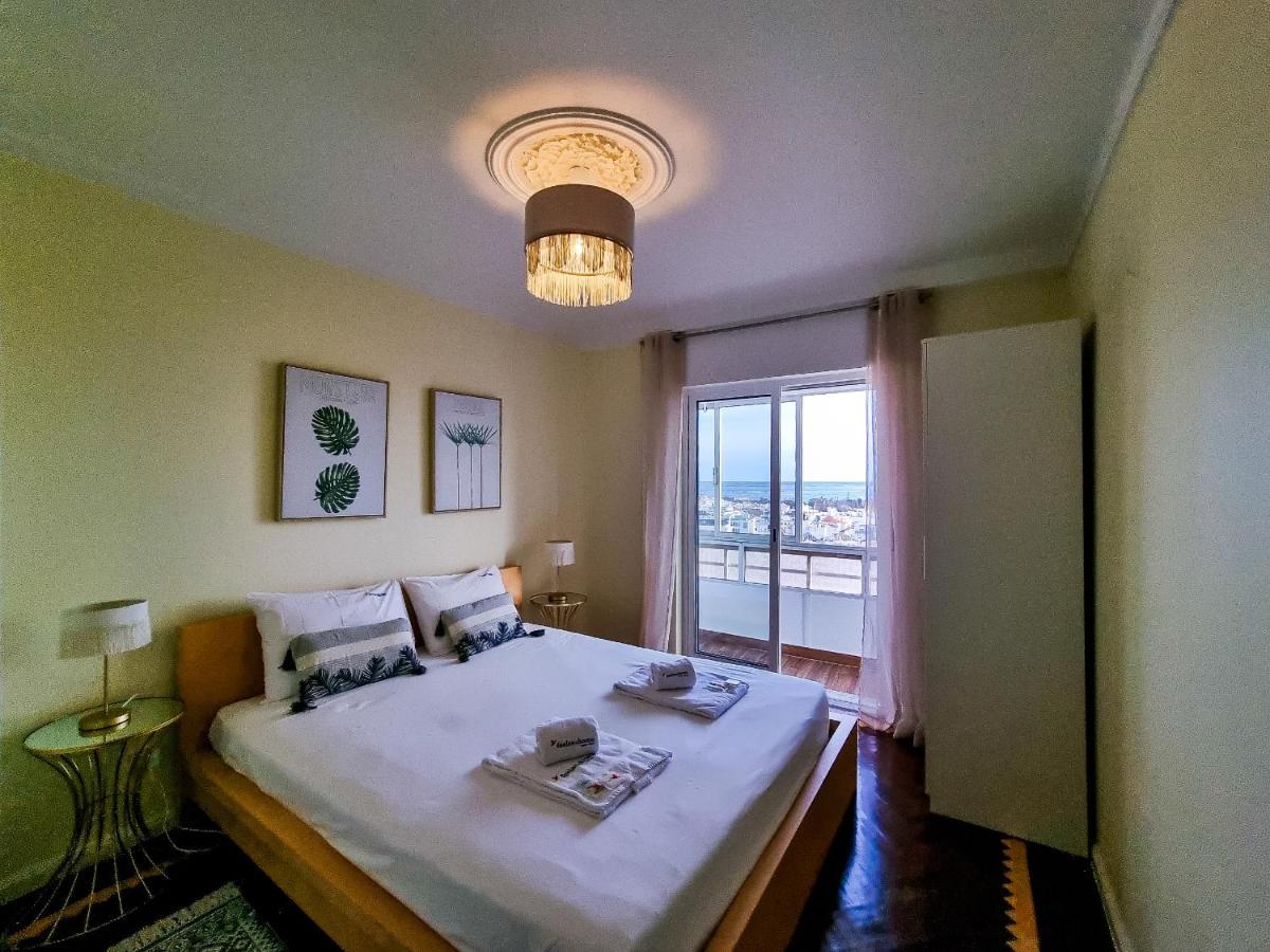 Flh Faro Family Flat With Balcony Appartement Buitenkant foto